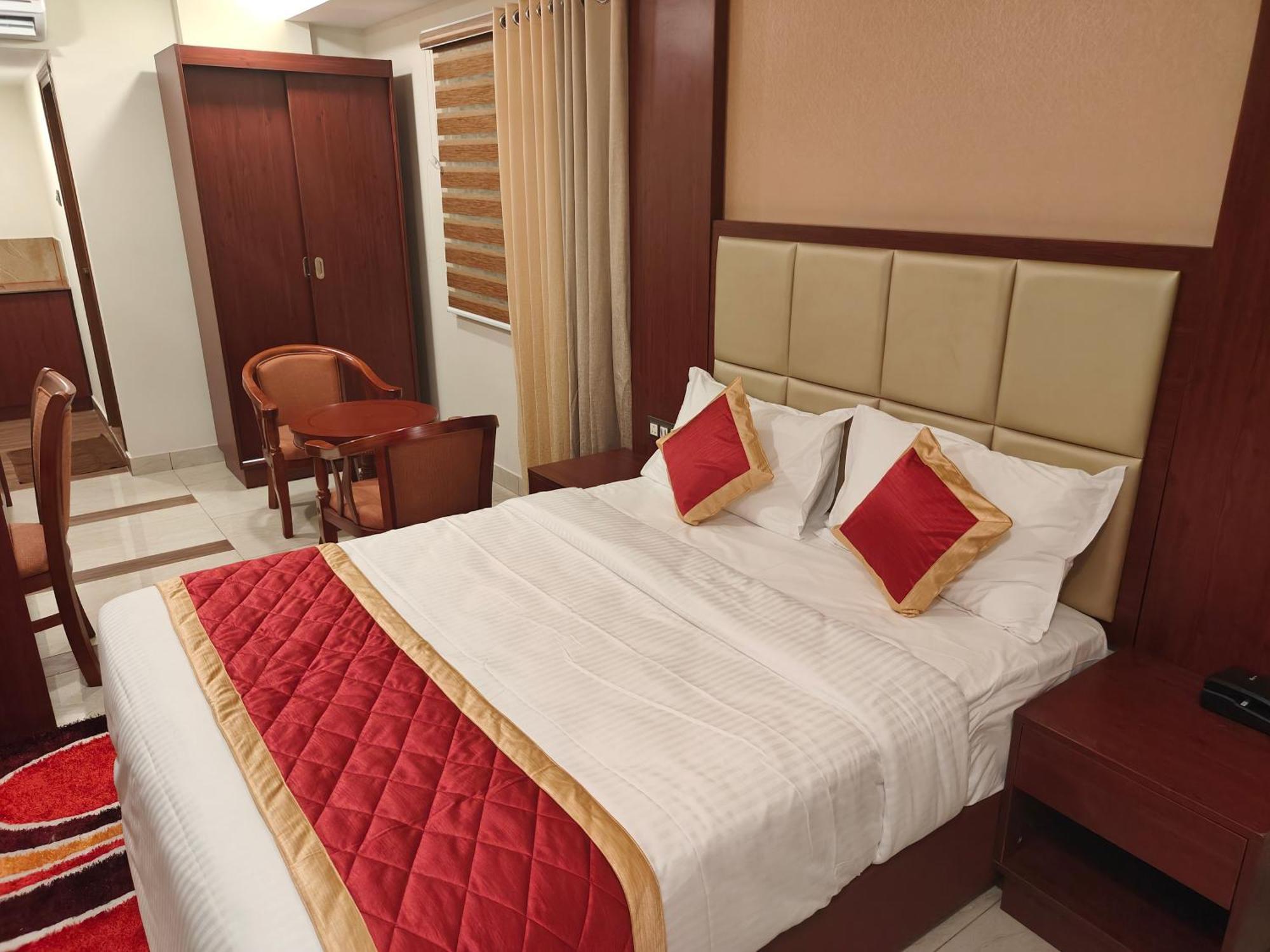 Hotel Newline Orchid Guruvāyūr エクステリア 写真