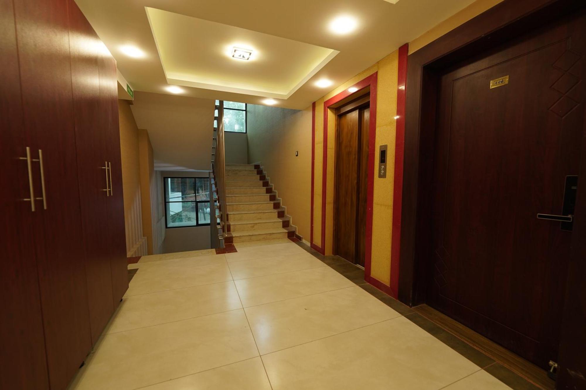 Hotel Newline Orchid Guruvāyūr エクステリア 写真